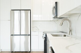 38 Hichborn St, Brighton, MA 02135