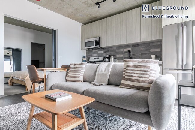 1454 W Randolph St unit FL8-ID1305, Chicago, IL 60607 - photo 4