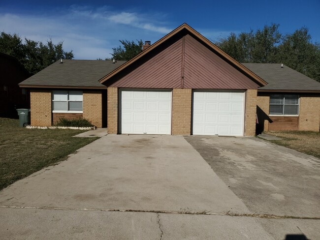 210 Sorrell Dr unit A, Copperas Cove, TX 76522 - photo 2