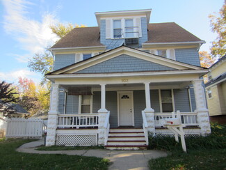 932 Mississippi St, Lawrence, KS 66044