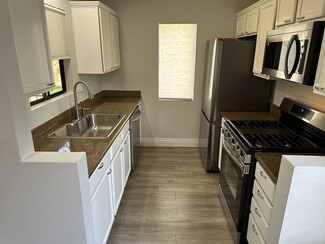 8213 Jade Coast Rd Unit 80, San Diego, CA 92126