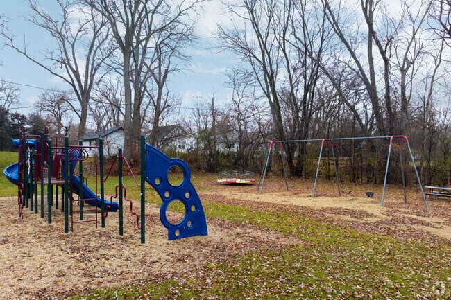 Paddock Lake residents have many park options to choose from.
