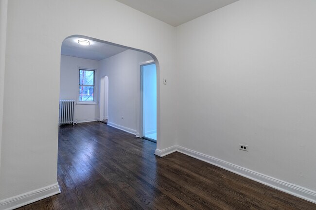323 E 50th St unit 1, New York, NY 10022 - photo 5