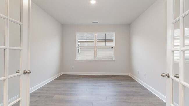 104 Fair Meadow Ct unit 36205694, Loris, SC 29569 - photo 6