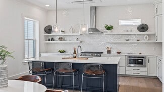 12 Nunan, Charleston, SC 29403