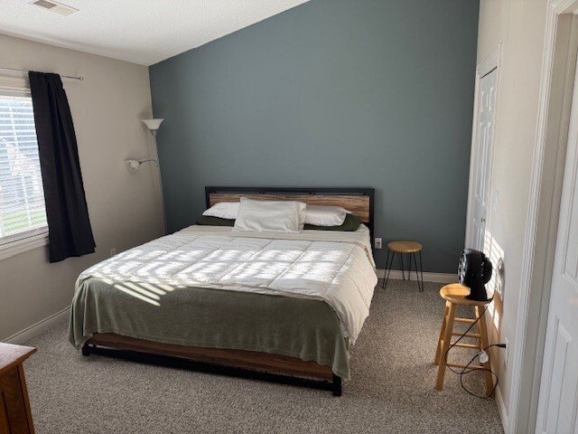 550 Pewaukee Rd unit F, Pewaukee, WI 53072 - photo 7