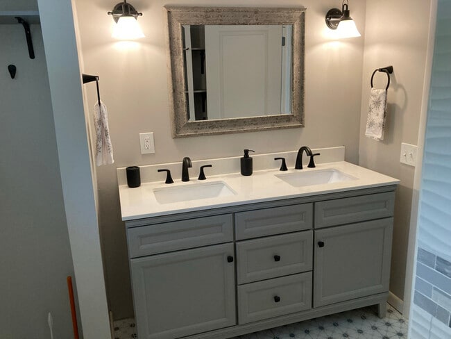 140 Young St, Easton, PA 18042 - photo 3