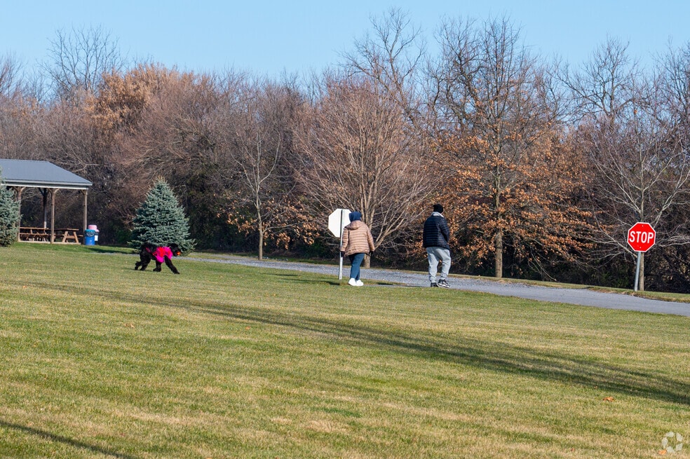 Neighborhood_Upper_Nazareth_Twp_v1_12122023