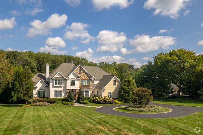 Ashland is home to some of the most impressive houses in the state of Delaware.