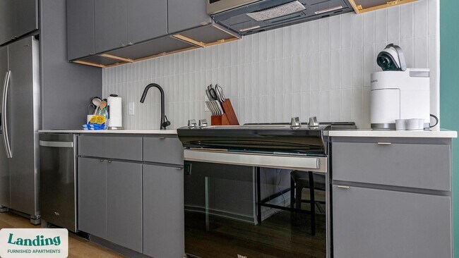 318 W Corporation St unit 1-321, Durham, NC 27701 - photo 7