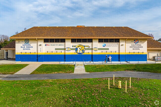 Warren T. Eich Middle School is a California destinguished school.