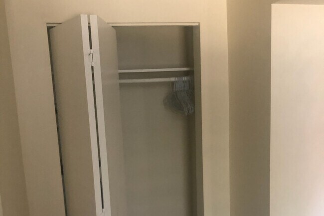Unit 2-Closet