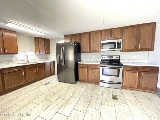 7623 Sunwood Dr, Jacksonville, FL 32256 - photo 6