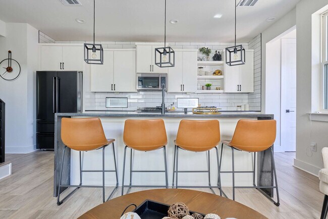 4615 S 2nd St unit ID1309763P, Austin, TX 78745 - photo 6