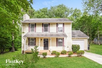 7601 Zermatt Ln, Charlotte, NC 28226