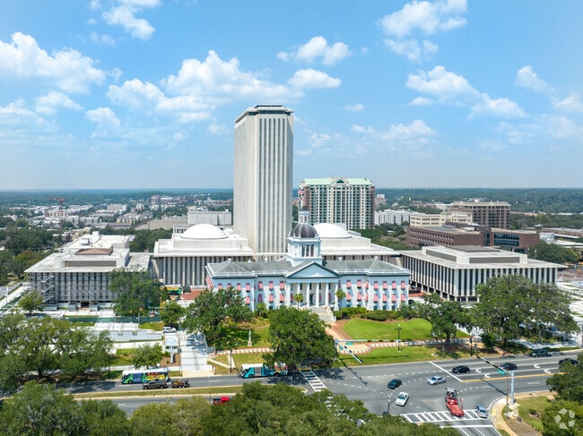Downtown Tallahassee is a short commute to Magnolia Heights.