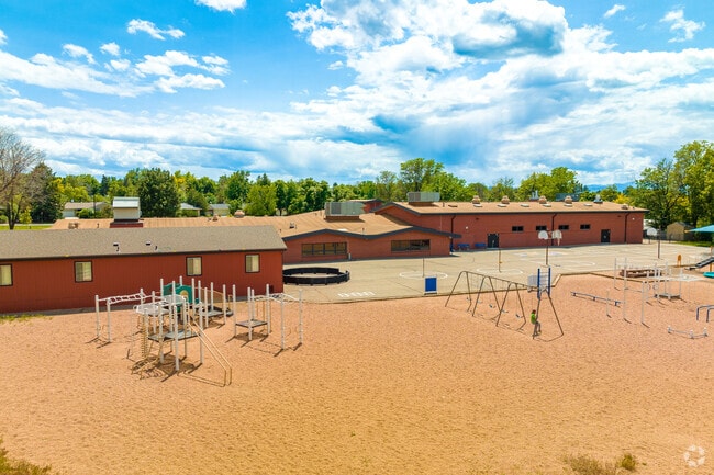 Holly Hills Elementary School is a public pre-K and elementary school in Southeast.