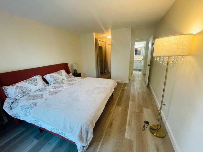 7838 Cowles Mountain Ct unit C19, San Diego, CA 92119 - photo 7