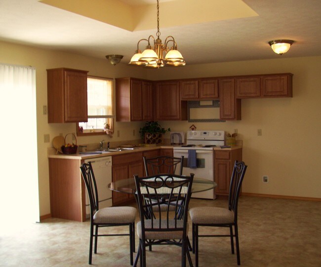 Ben Steele Properties Ozark Houses & Duplexes, Ozark, MO 65721 - photo 7