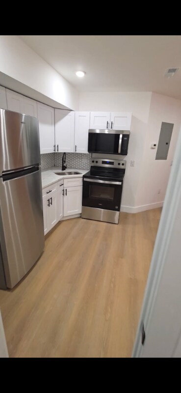 6330 Saybrook Ave, Philadelphia, PA 19142 - photo 1