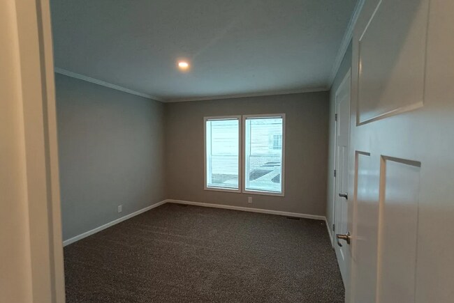 37452 Grain View Ln, Lenox, MI 48048 - photo 6