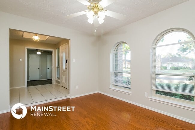 1336 Colmar Dr, Plano, TX 75023 - photo 6