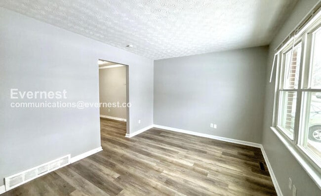 3415 Bremen St, Columbus, OH 43224 - photo 4