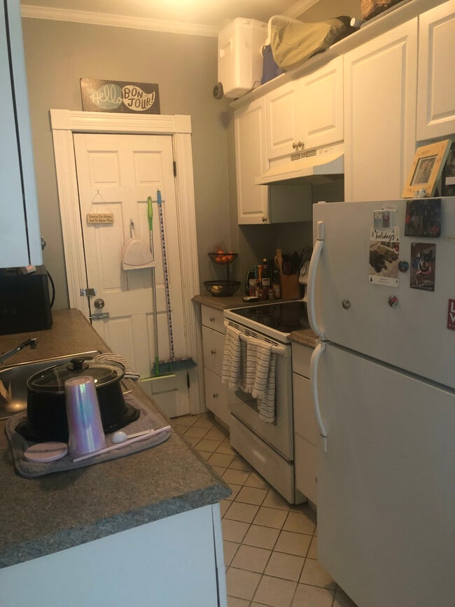 25 Saint Stephen St unit 305, Boston, MA 02115 - photo 3