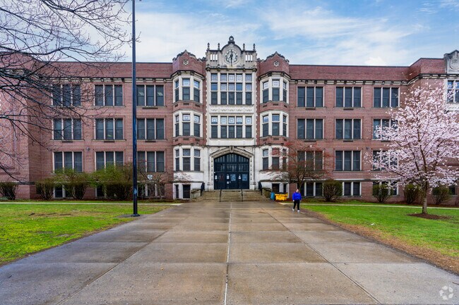 The High School of Commerce is a public school in Downtown Springfield serving students 9-12.