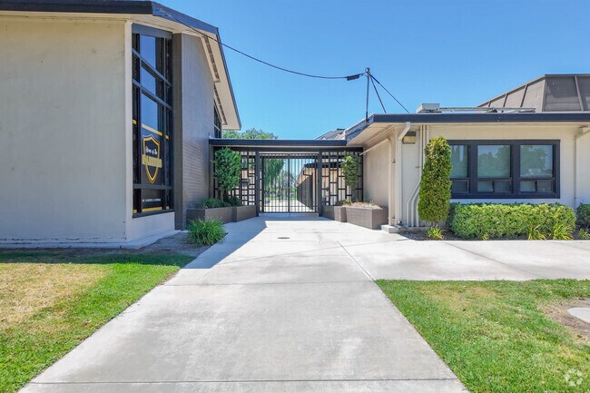 Lathrop Elementary is shaping successful and diverse future leaders in the City of Lathrop.