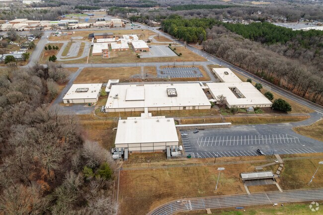 Parking at James Byrnes Freshman Academy