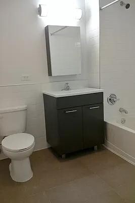 401 W 25th St Unit 7D, New York, NY 10011