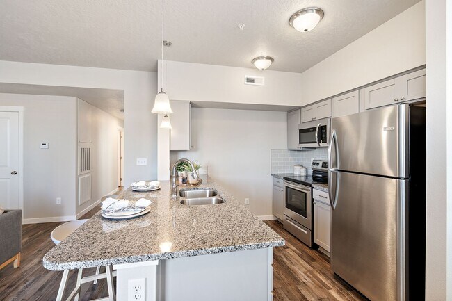 Brownstone Flats, Nampa, ID 83651 - photo 7