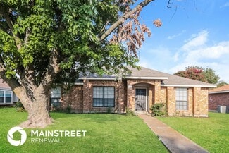 2313 Crestview Ln, Rowlett, TX 75088