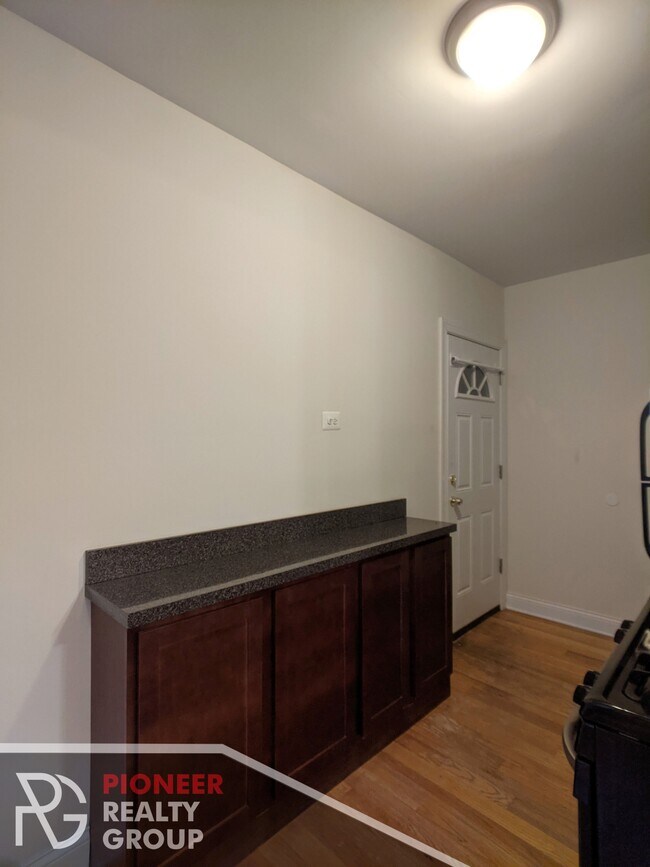 2842 N Orchard St unit 2840-6, Chicago, IL 60657 - photo 6