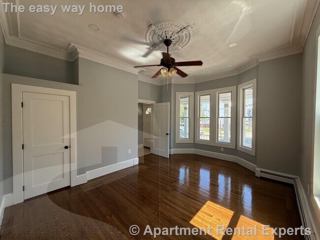 58 Vinal Ave unit 1, Somerville, MA 02143 - photo 4