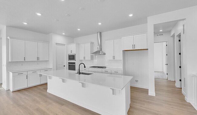 234 E Polaris Dr, Saratoga Springs, UT 84045 - photo 2