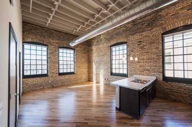 CWC  Community Within the Corridor, Milwaukee, WI 53210 - photo 3