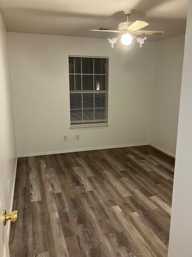 36 Holly Dr, Bentonville, AR 72712 - photo 4