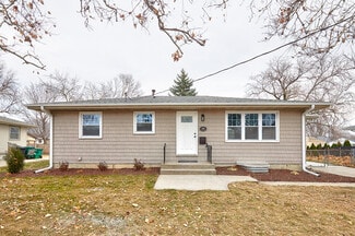 409 SW Ash Dr, Ankeny, IA 50023