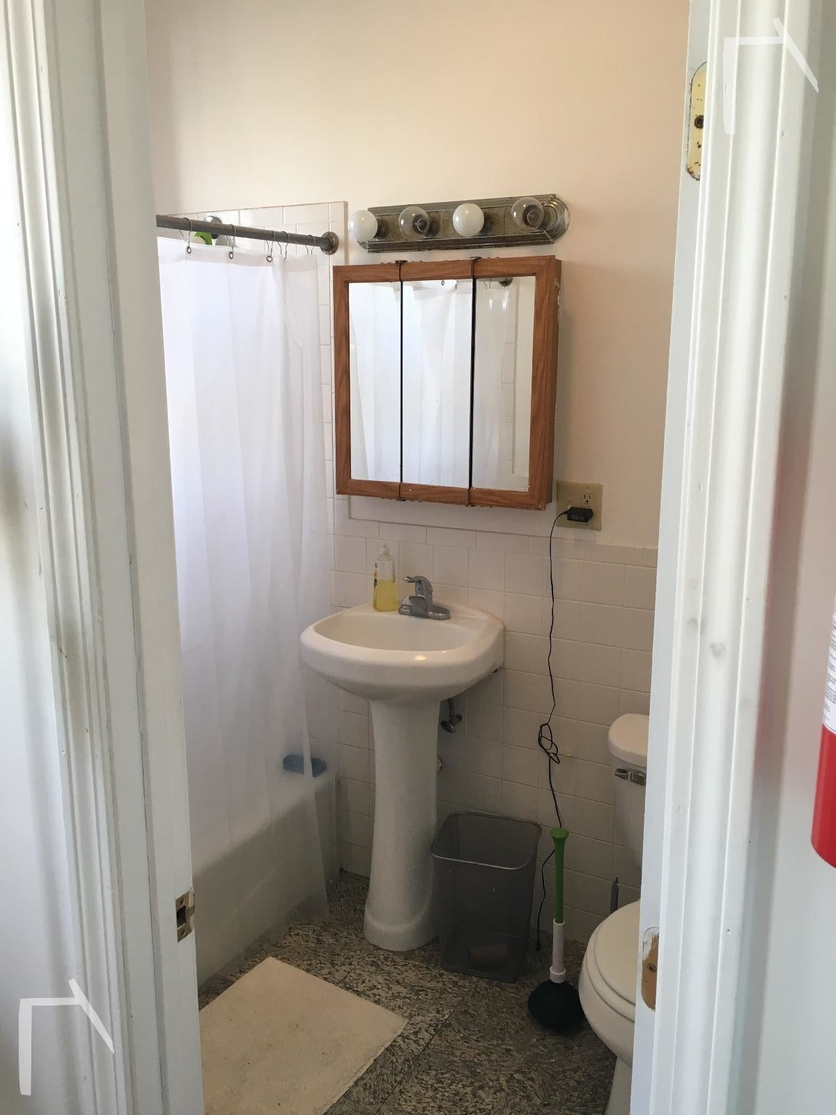 11 Cummings Rd unit 5, Boston, MA 02135 - photo 1