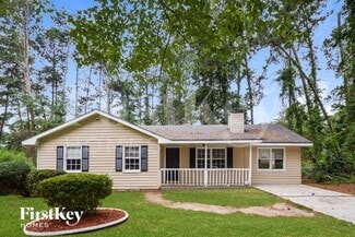 9166 Bent Pine Ct NE, Covington, GA 30014