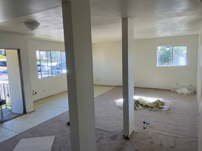 845 Normark Terrace unit 2, Vista, CA 92084 - photo 5