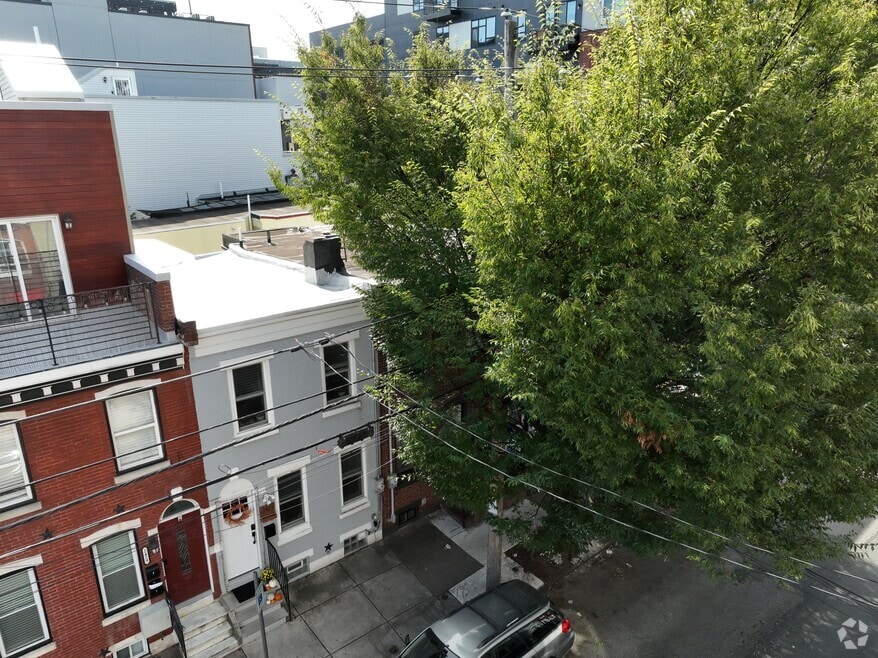 2425 Jasper St, Philadelphia, PA 19125 - photo 2