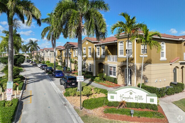 Hampton Hills townhouse community in Woodland Lakes welcomes residents.