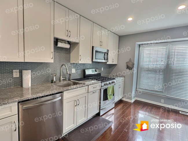 4466 Edan Mae Ct unit UL2, Annandale, VA 22003 - photo 3