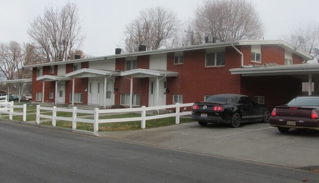 212 Juniper St N, Twin Falls, ID 83301 - photo 2