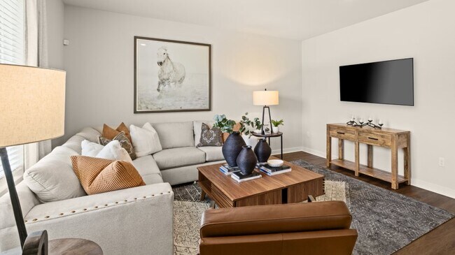 1056 Mourning Cloak Dr, Clarksville, TN 37043 - photo 7