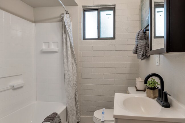 1827 E Lemon St unit 6, Tempe, AZ 85281 - photo 7