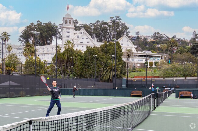 Tennis players love the private Berkeley Tennis Club in the Claremont Hills neighborhood.